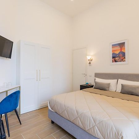 Blu Parthenope Suites Napoli Eksteriør bilde