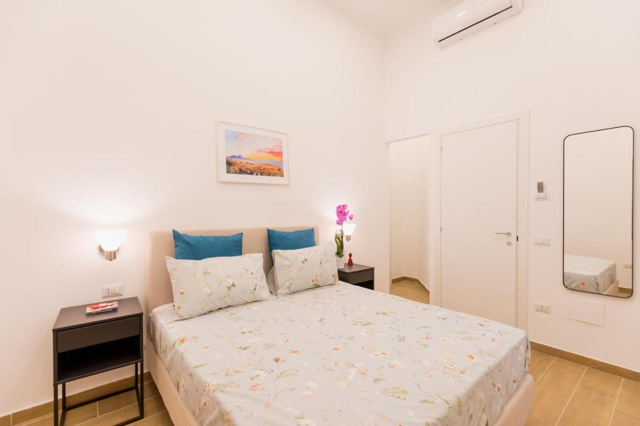 Blu Parthenope Suites Napoli Eksteriør bilde