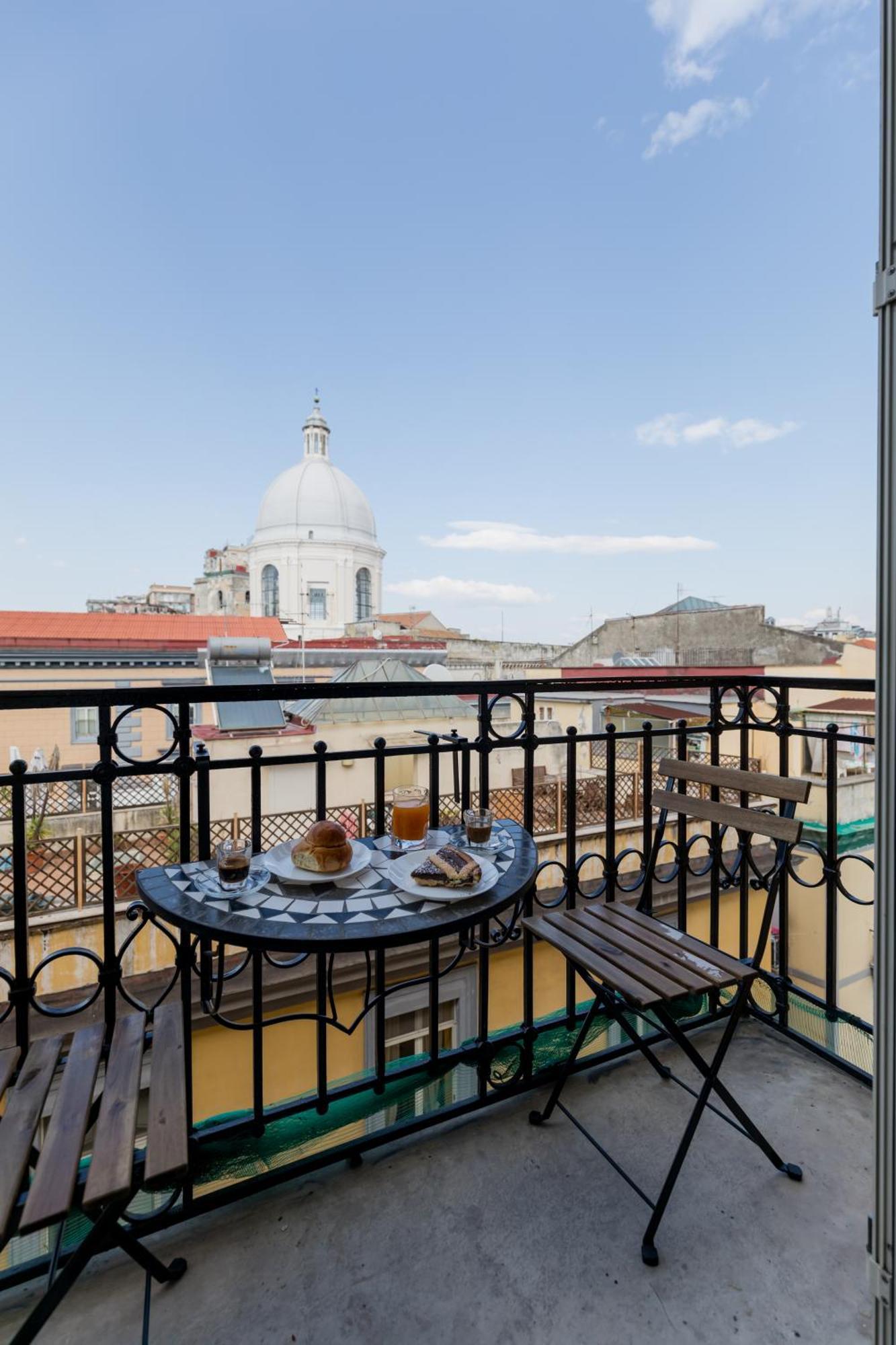 Blu Parthenope Suites Napoli Eksteriør bilde