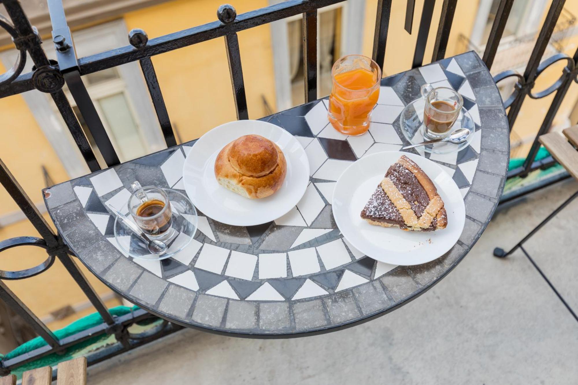 Blu Parthenope Suites Napoli Eksteriør bilde