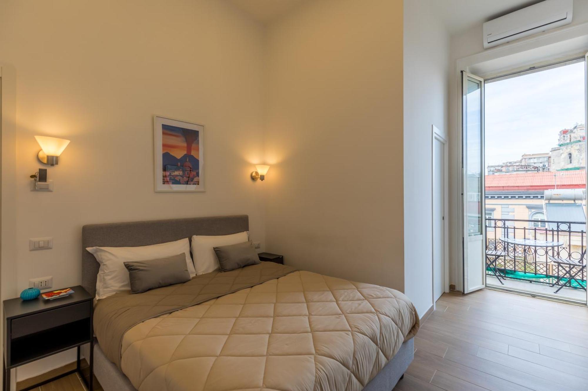 Blu Parthenope Suites Napoli Eksteriør bilde